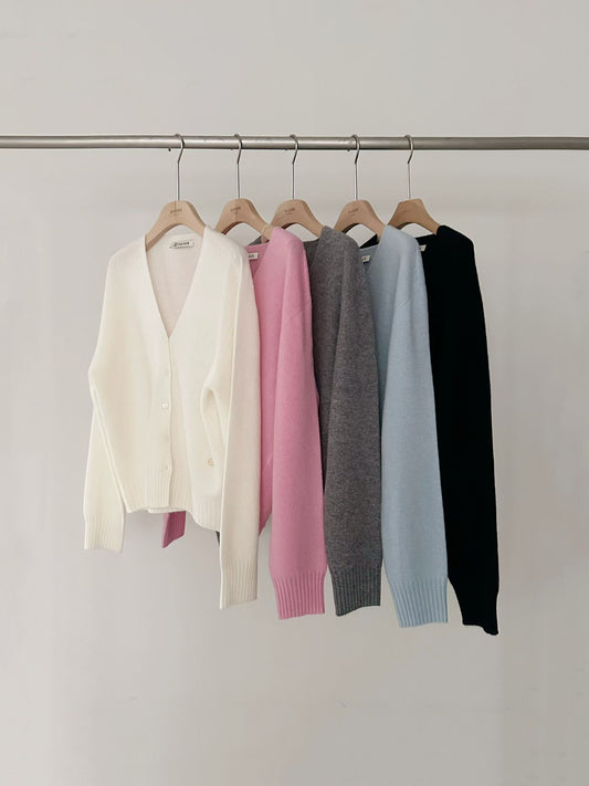 ♡柔軟V領羊毛開衫♡ (C251120)