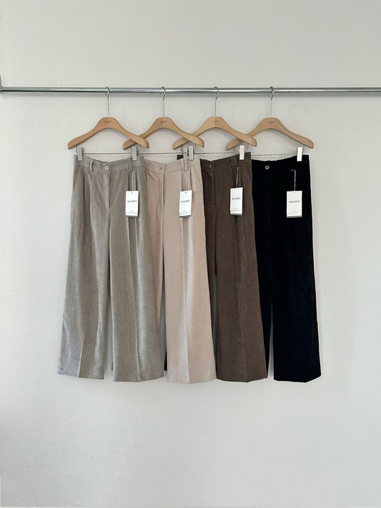 ♡質感天絲霧絨感奶油褲♡ (C251121)
