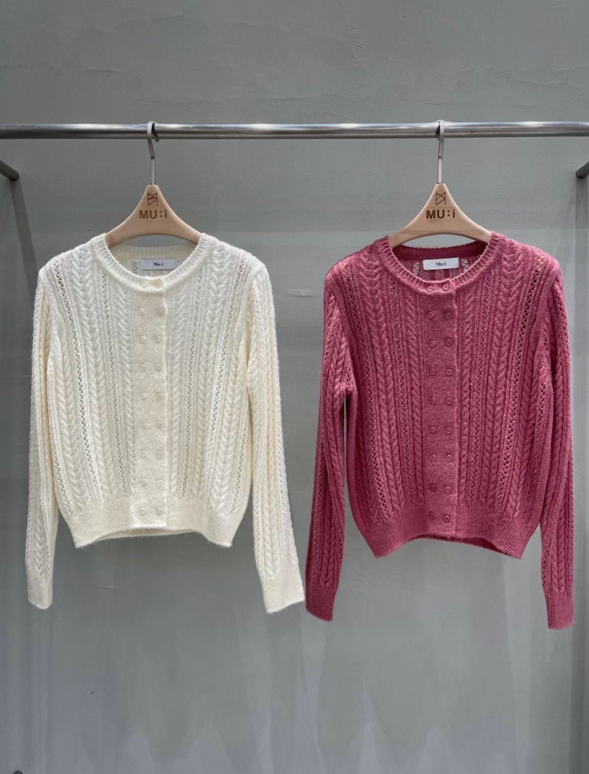 ♡氣質Oni家♡雙排釦立體麻花鏤空織紋上衣 (C251135)