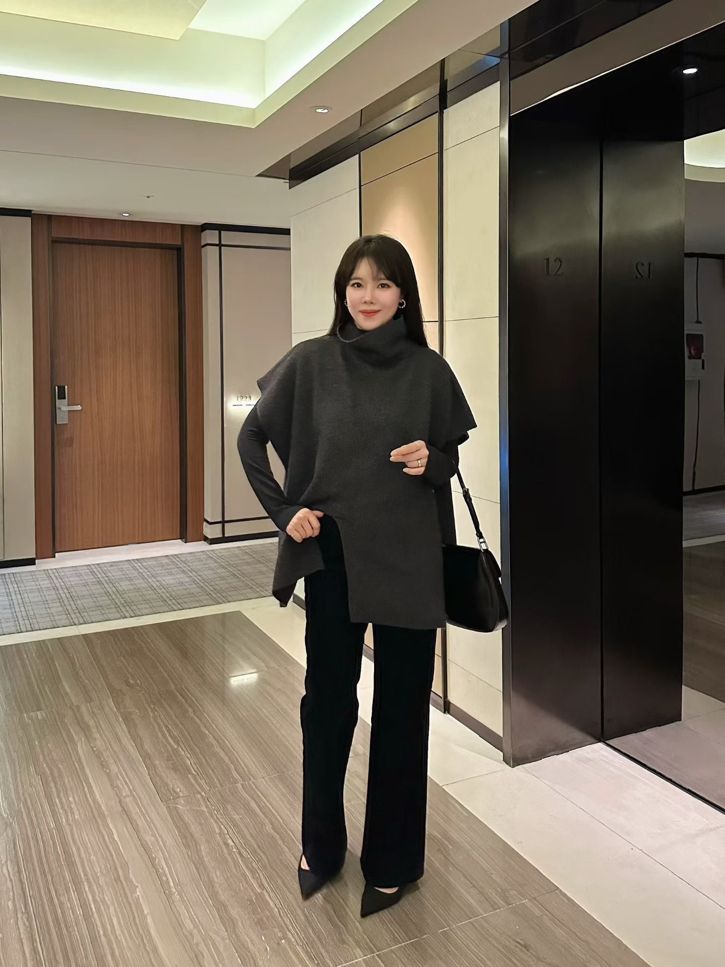 ♡輕奢極暖斗篷式披肩兩穿上衣♡ (C251236)