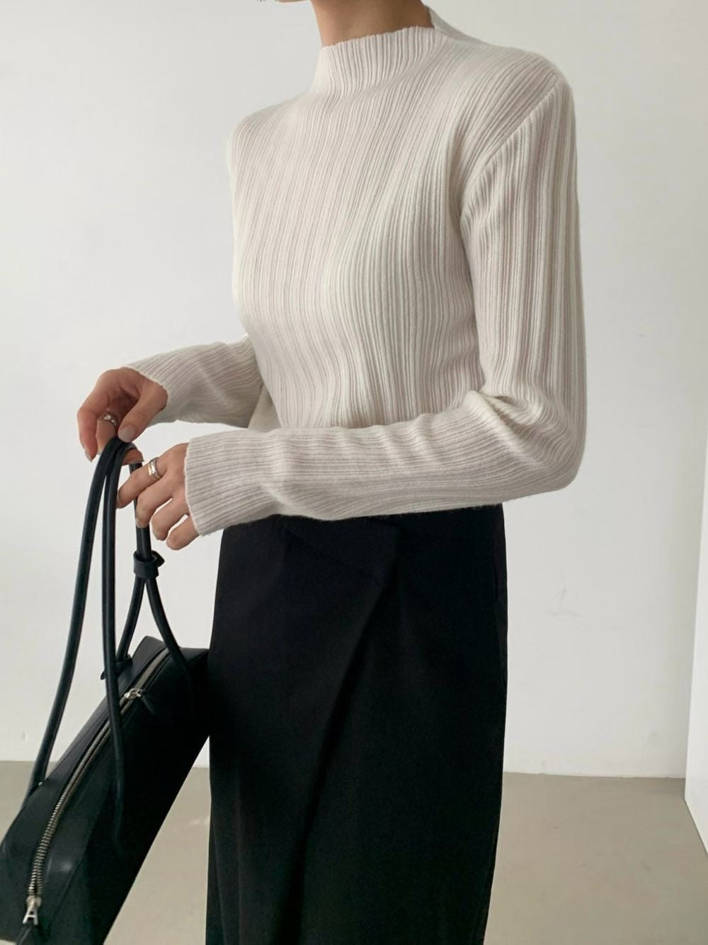 ♡極簡細坑微高領針織上衣♡ (C251217)