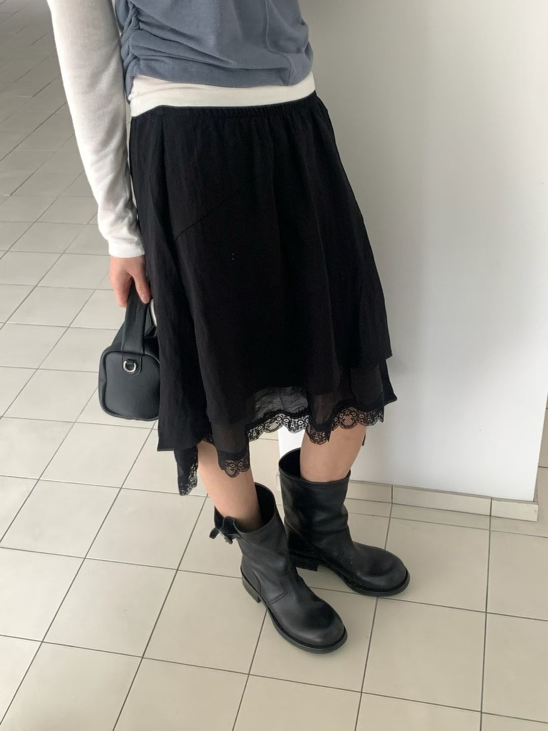 ♡設計感不規則蕾絲裙♡ (C260439)
