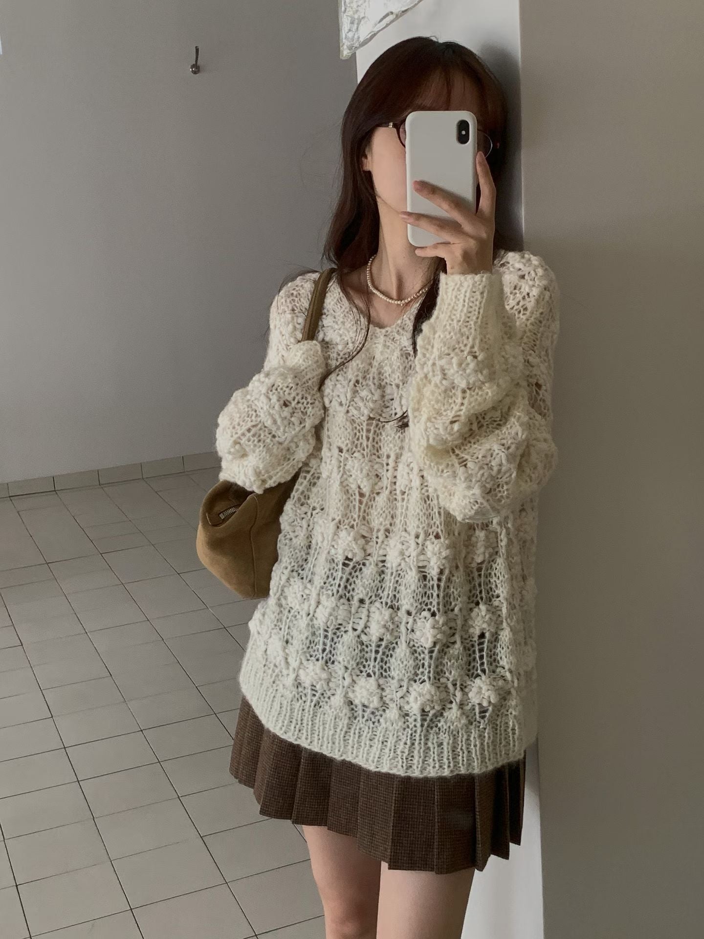 ♡立體花朵手工寬鬆毛衣♡ (C251028)