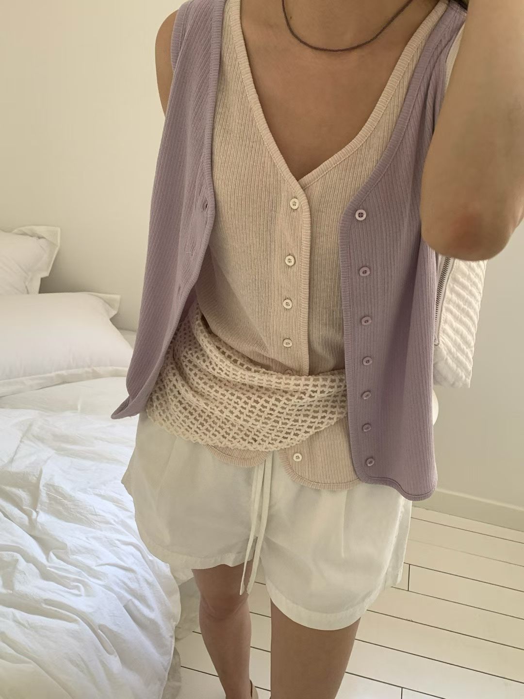 ♡奶油柔霧排釦背心♡ (C260632)