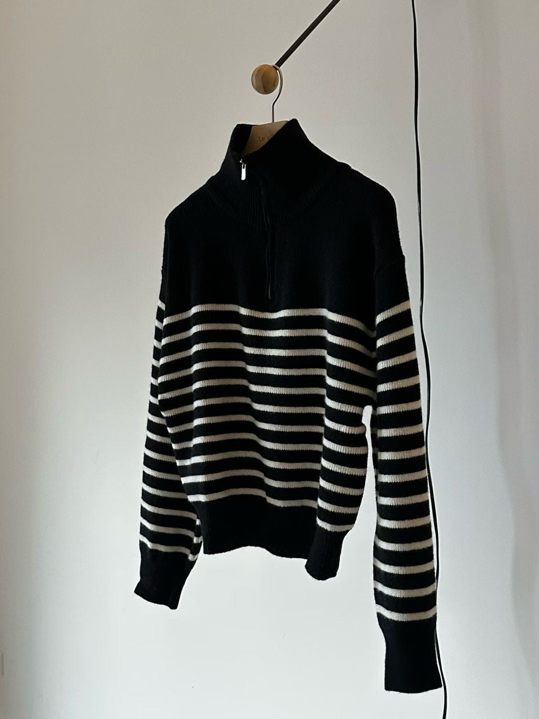 ♡經典法式半高領條紋針織衫♡ (C251009)