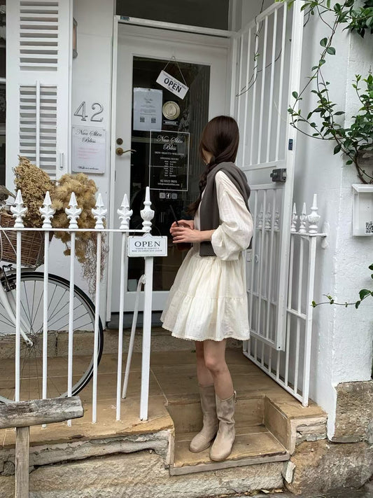 ♡法式氣質直條紋綁帶澎袖洋裝♡ (C260438)