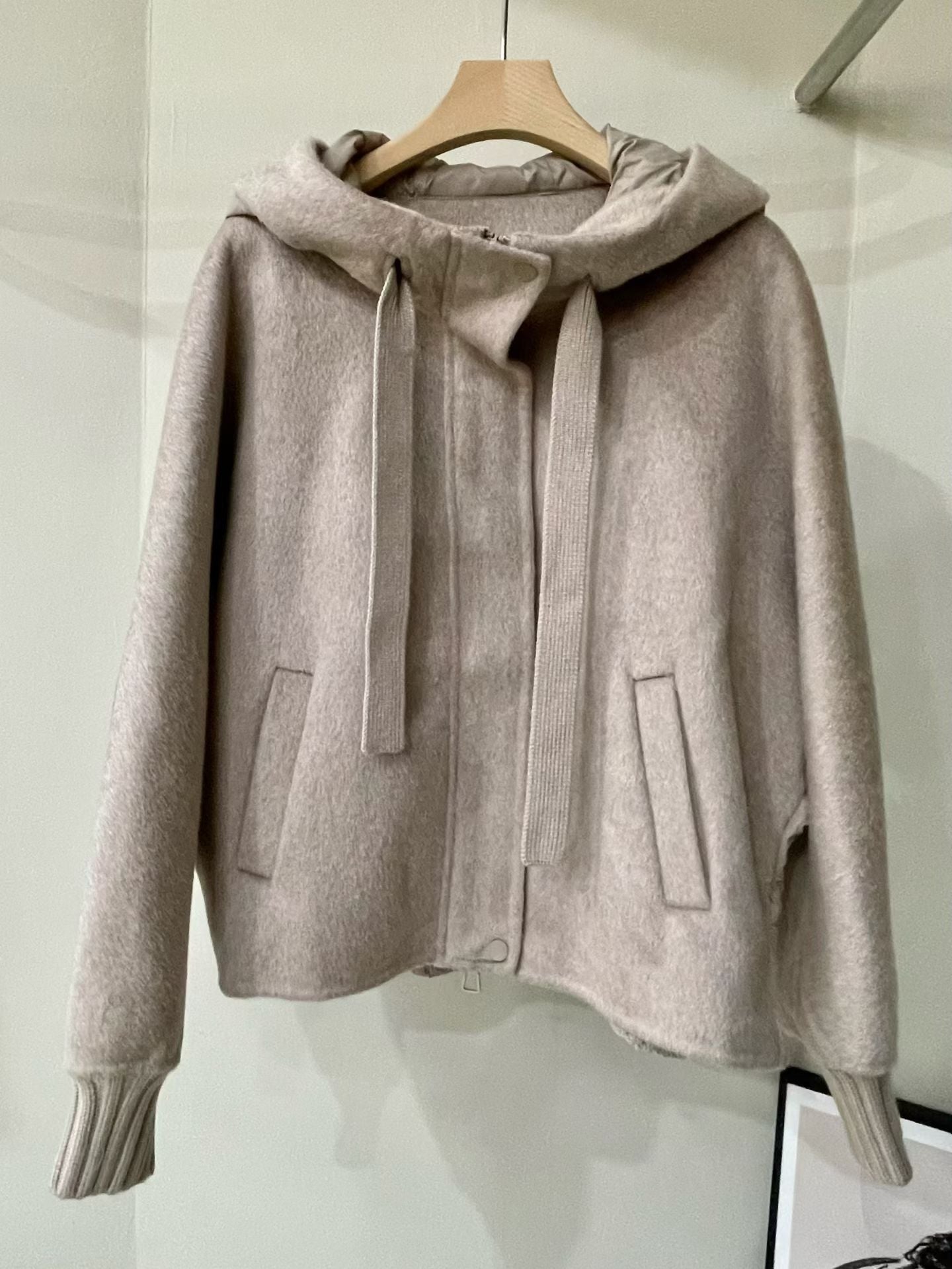 ♡質感實穿連帽外套♡ (C251106)