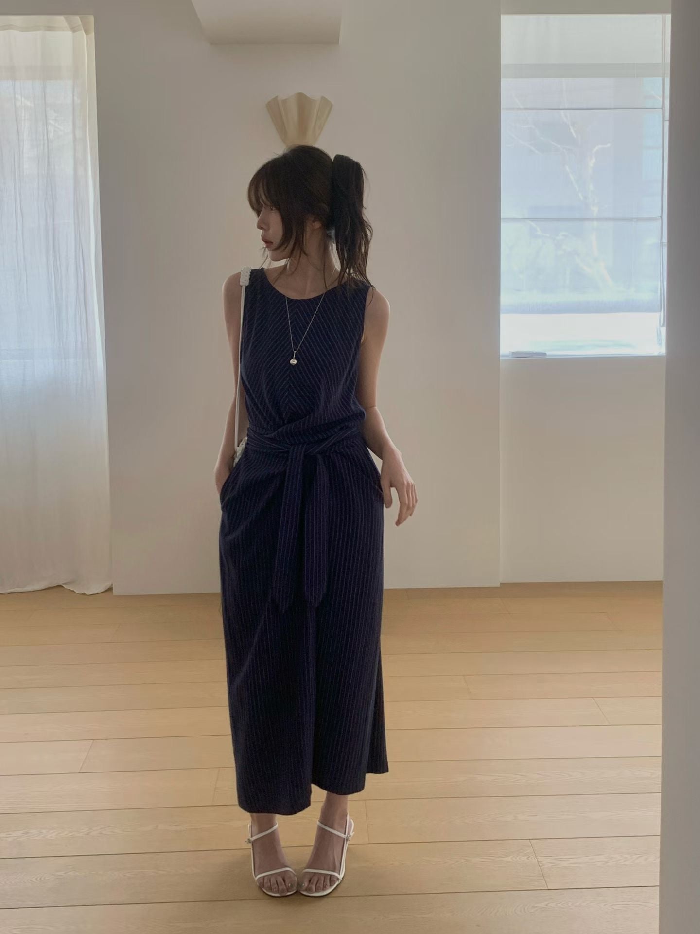 ♡法式扭結顯瘦直紋洋裝♡ (C260537)