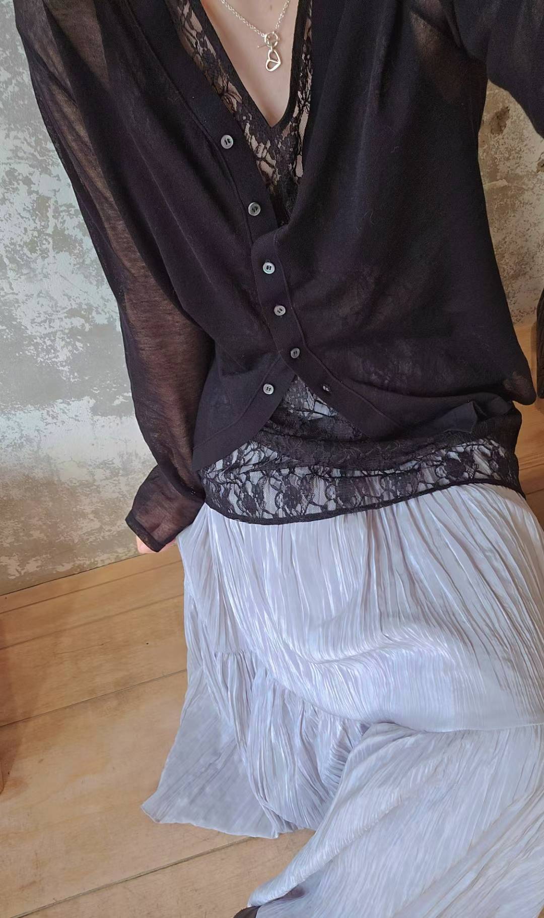 ♡Oni家♡搭配好物V領蕾絲長背心 (C251103)