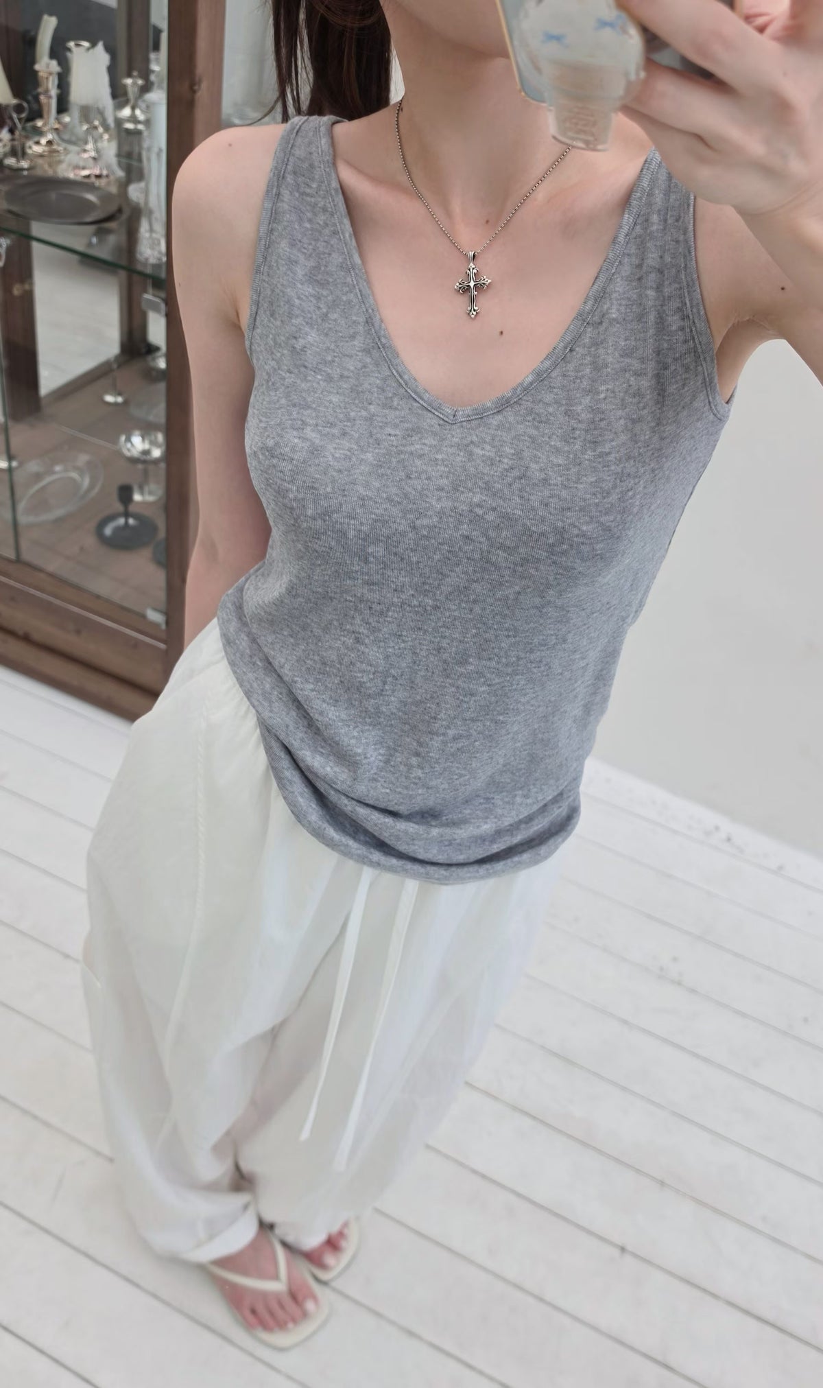 ♡Oni家♡極簡天絲羊毛V領背心 (C260901)