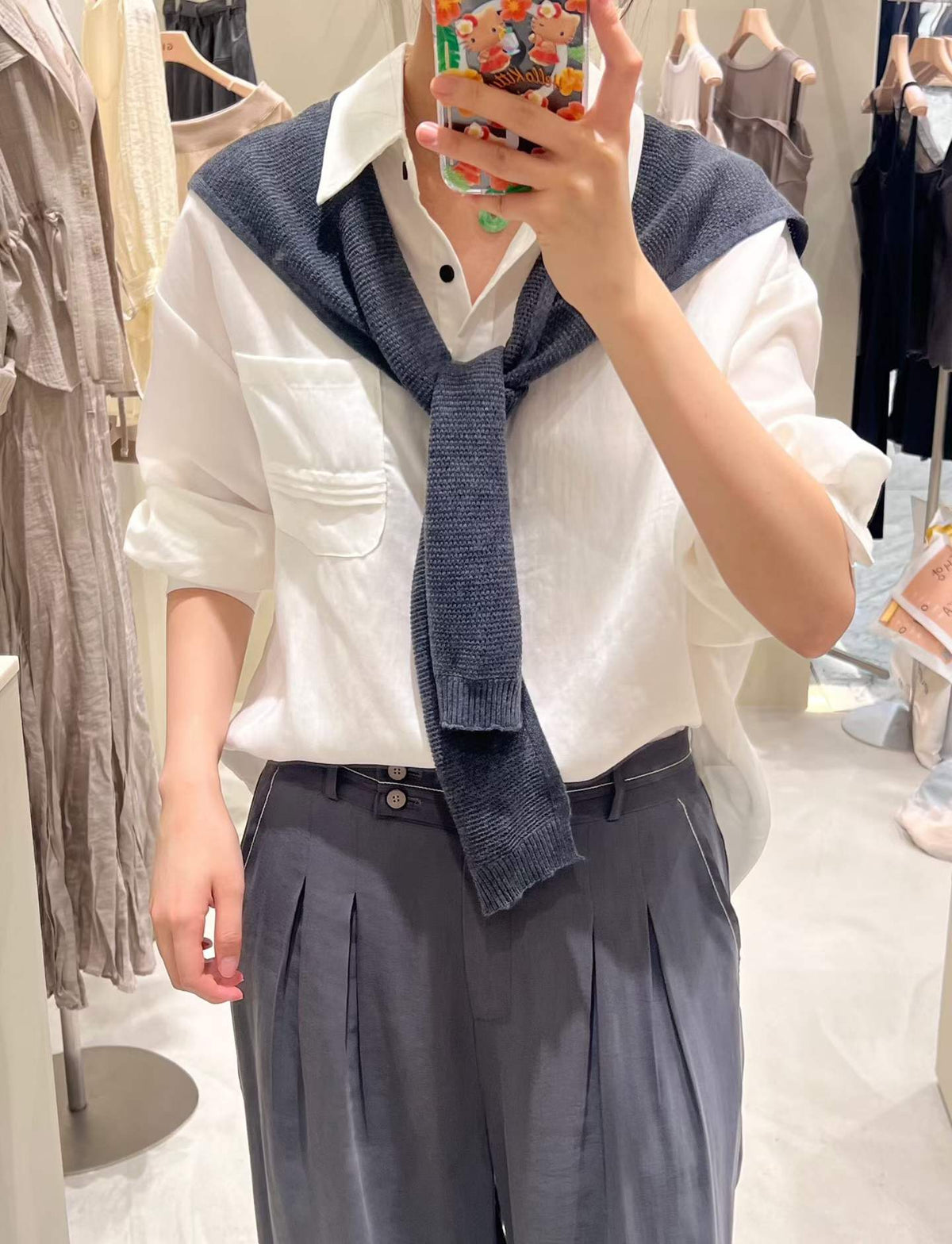 ♡Effortless Layering慵懶層次感天絲襯衫♡ (C260910)