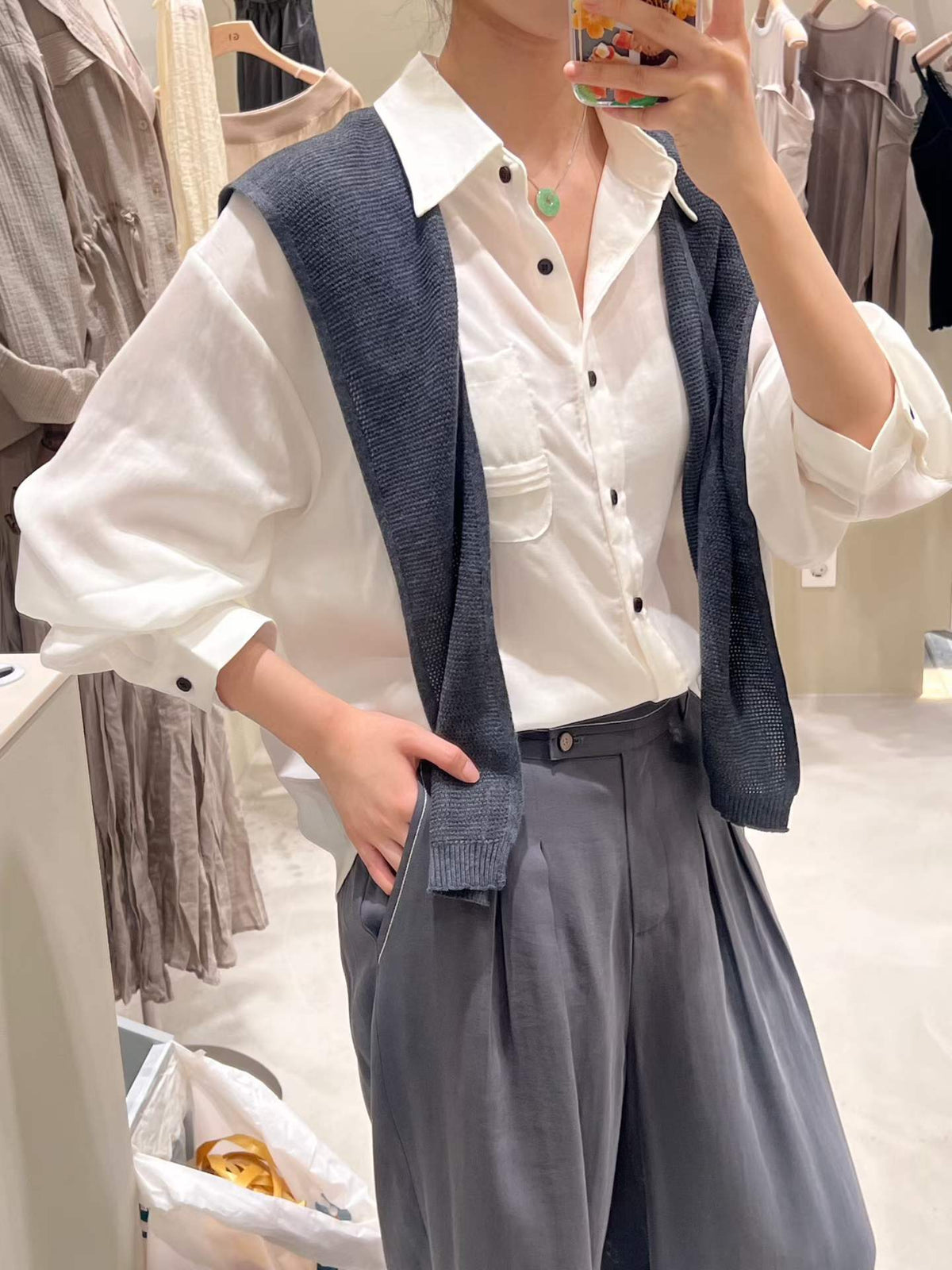 ♡Effortless Layering慵懶層次感天絲襯衫♡ (C260910)
