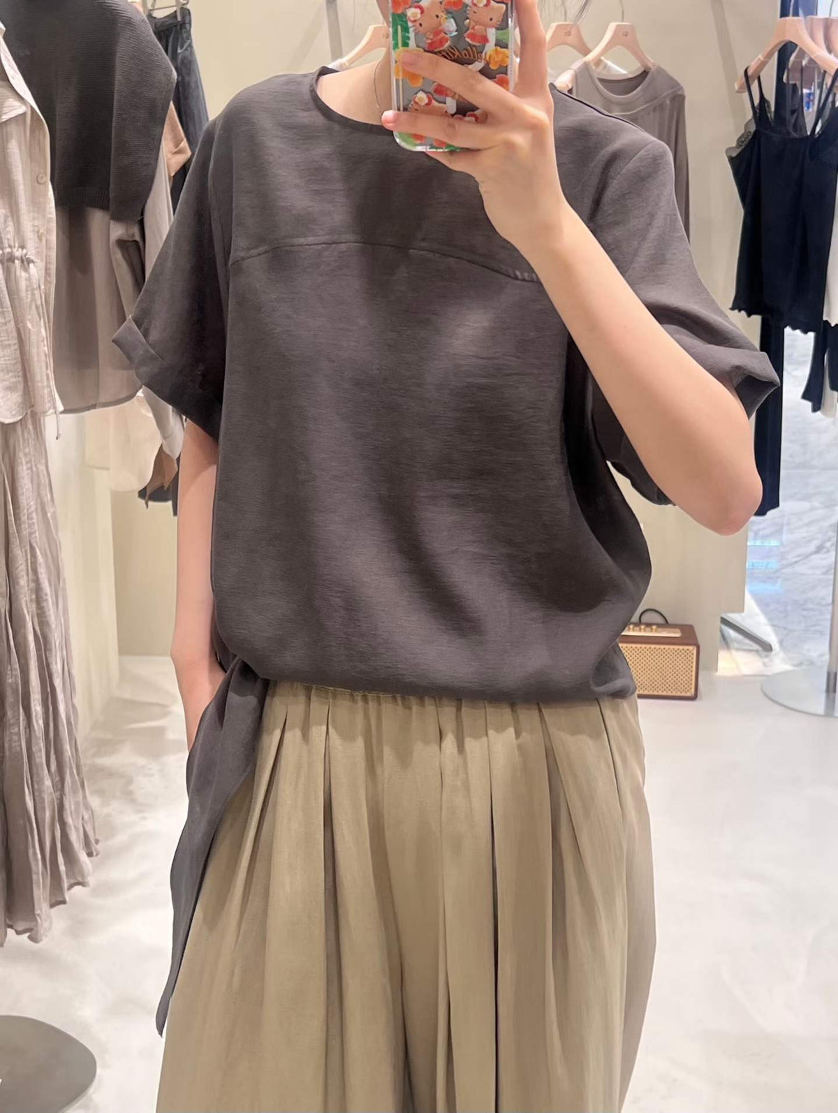♡Soft Knot 日常百搭綁結天絲短袖上衣♡ (C260915)