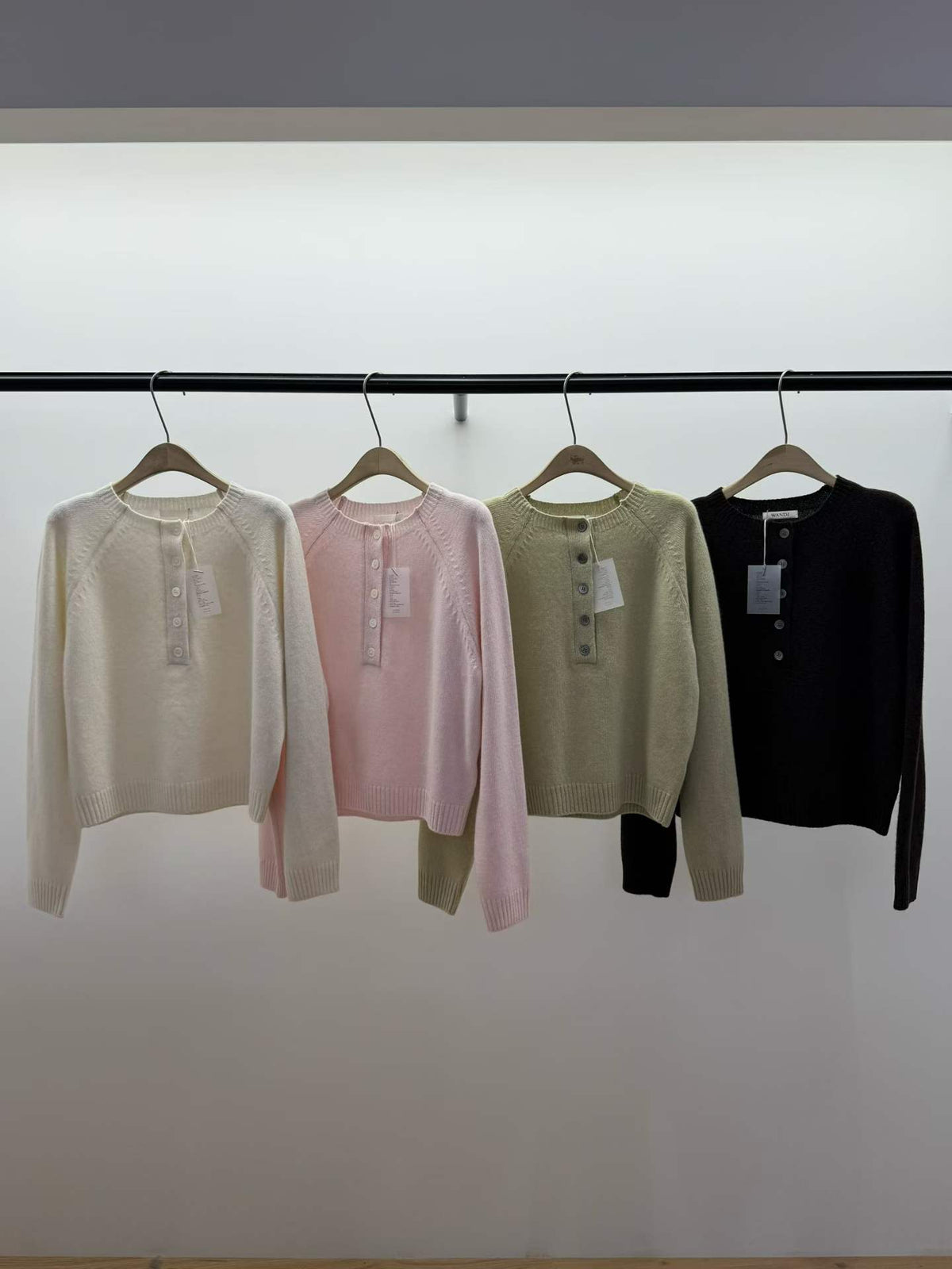 ♡Maison Cashmere法式羊絨亨利領針織衫♡ (C260941)