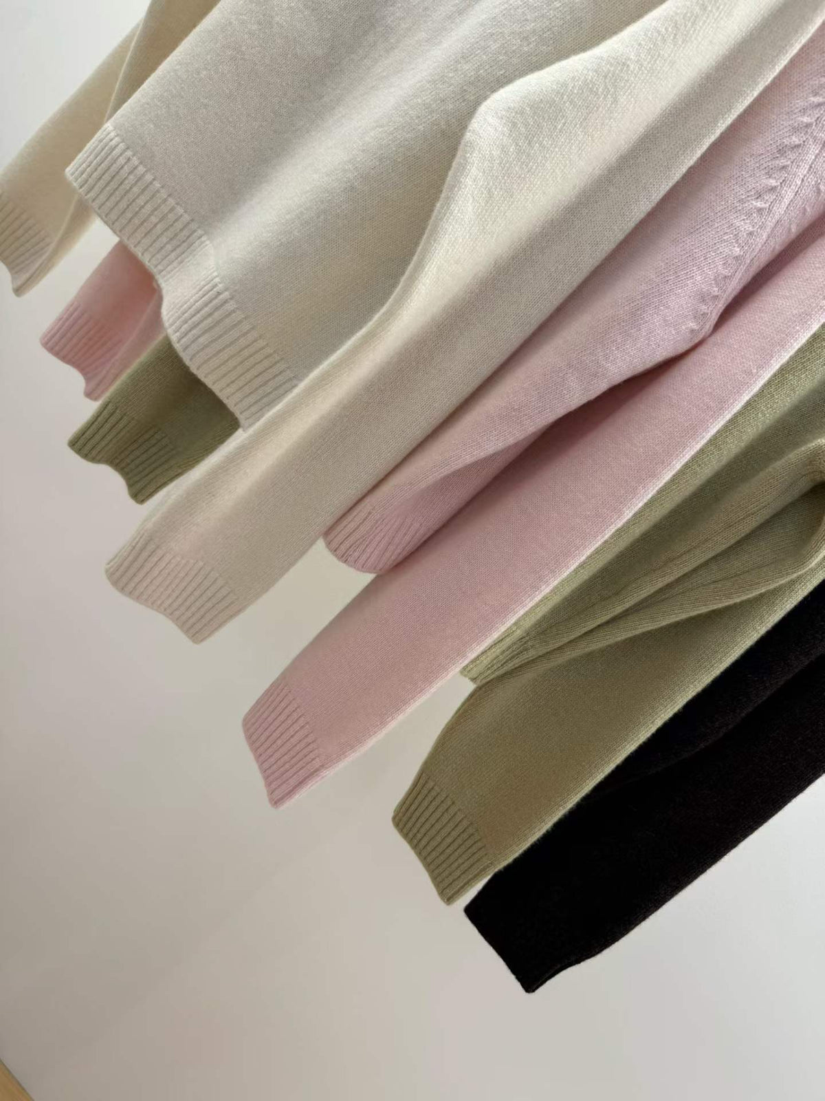 ♡Maison Cashmere法式羊絨亨利領針織衫♡ (C260941)