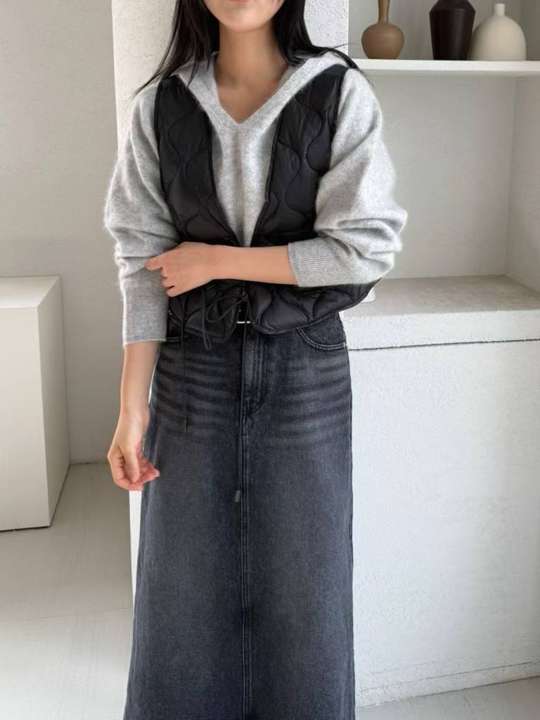 ♡皮革感菱格紋輕暖背心♡ (C261032)