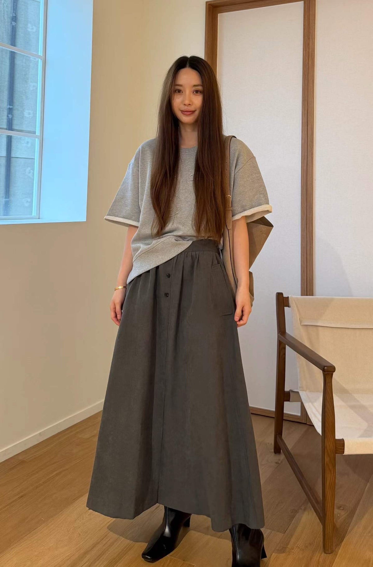 ♡超美輕奢細褶顯瘦傘襬長裙♡ (C261050)