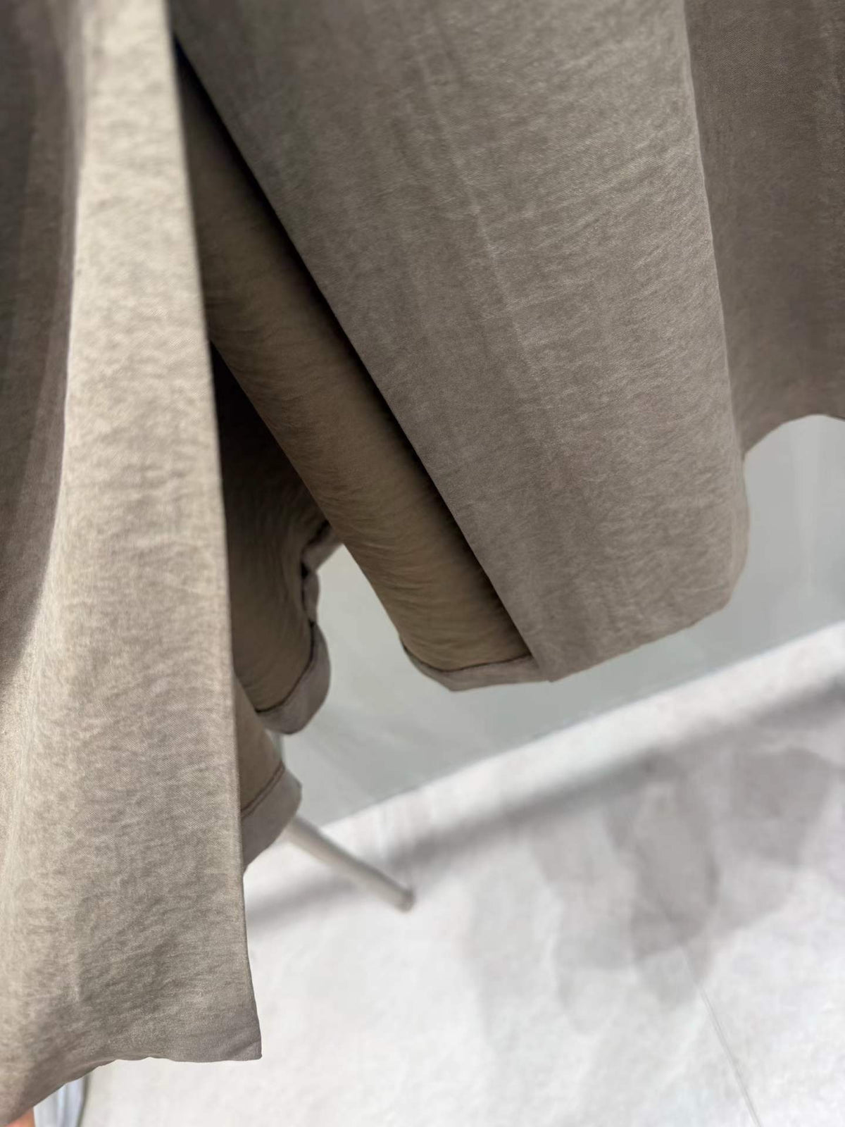 ♡超美輕奢細褶顯瘦傘襬長裙♡ (C261050)