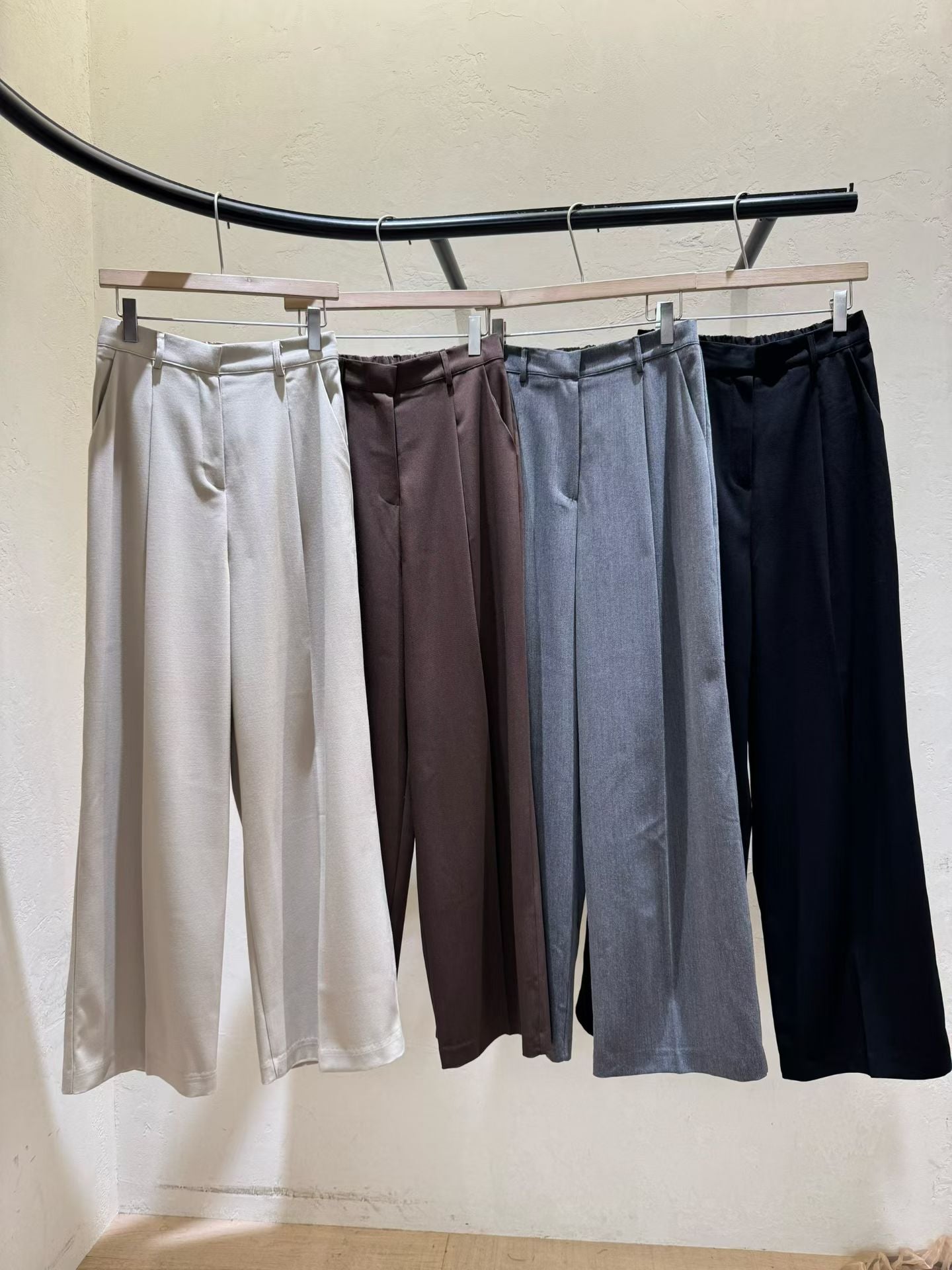 ♡秋日質感寬版西裝褲♡ (C251031)