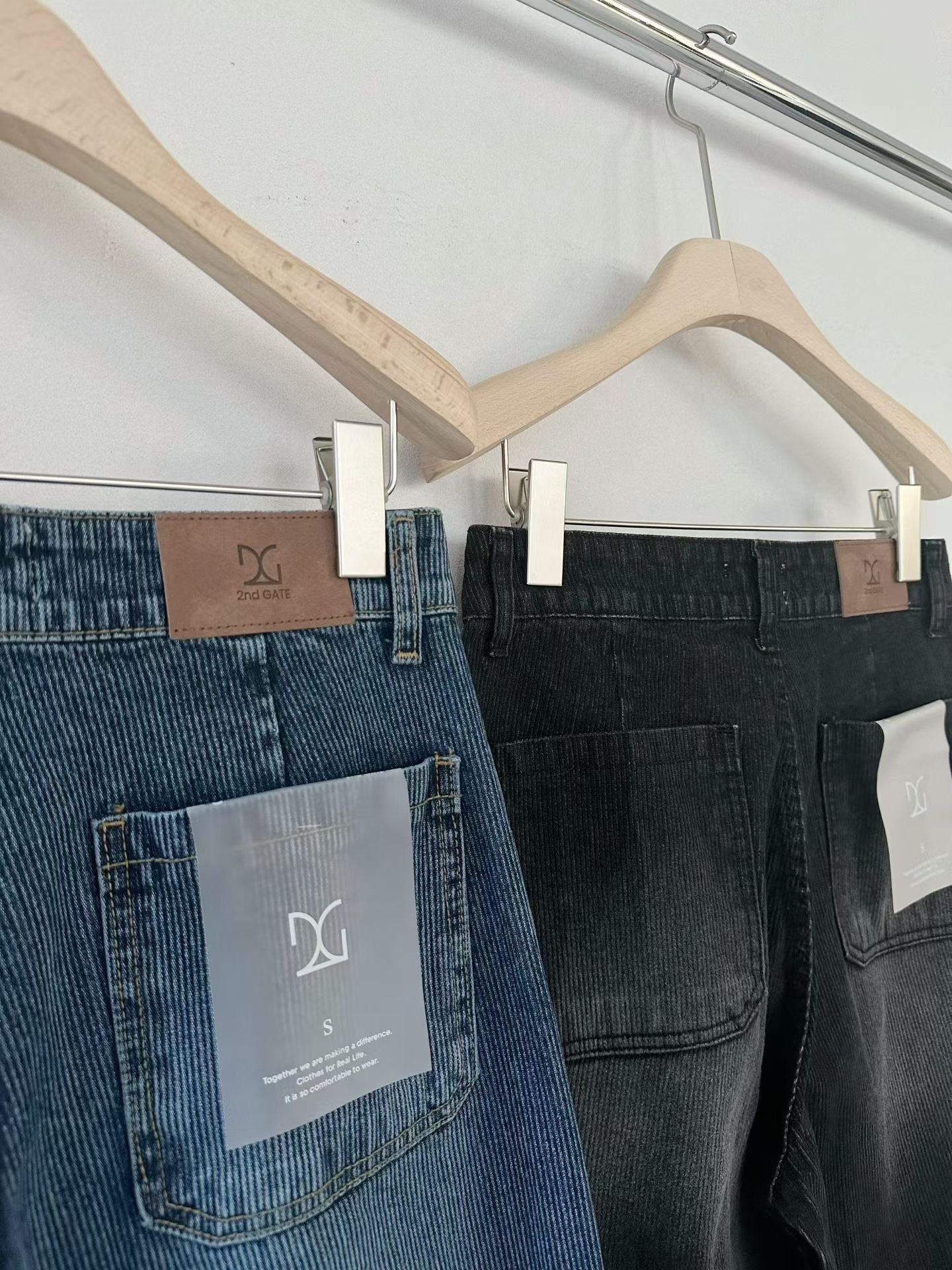 ♡零束縛豎紋寬直筒牛仔褲♡ (C251238)