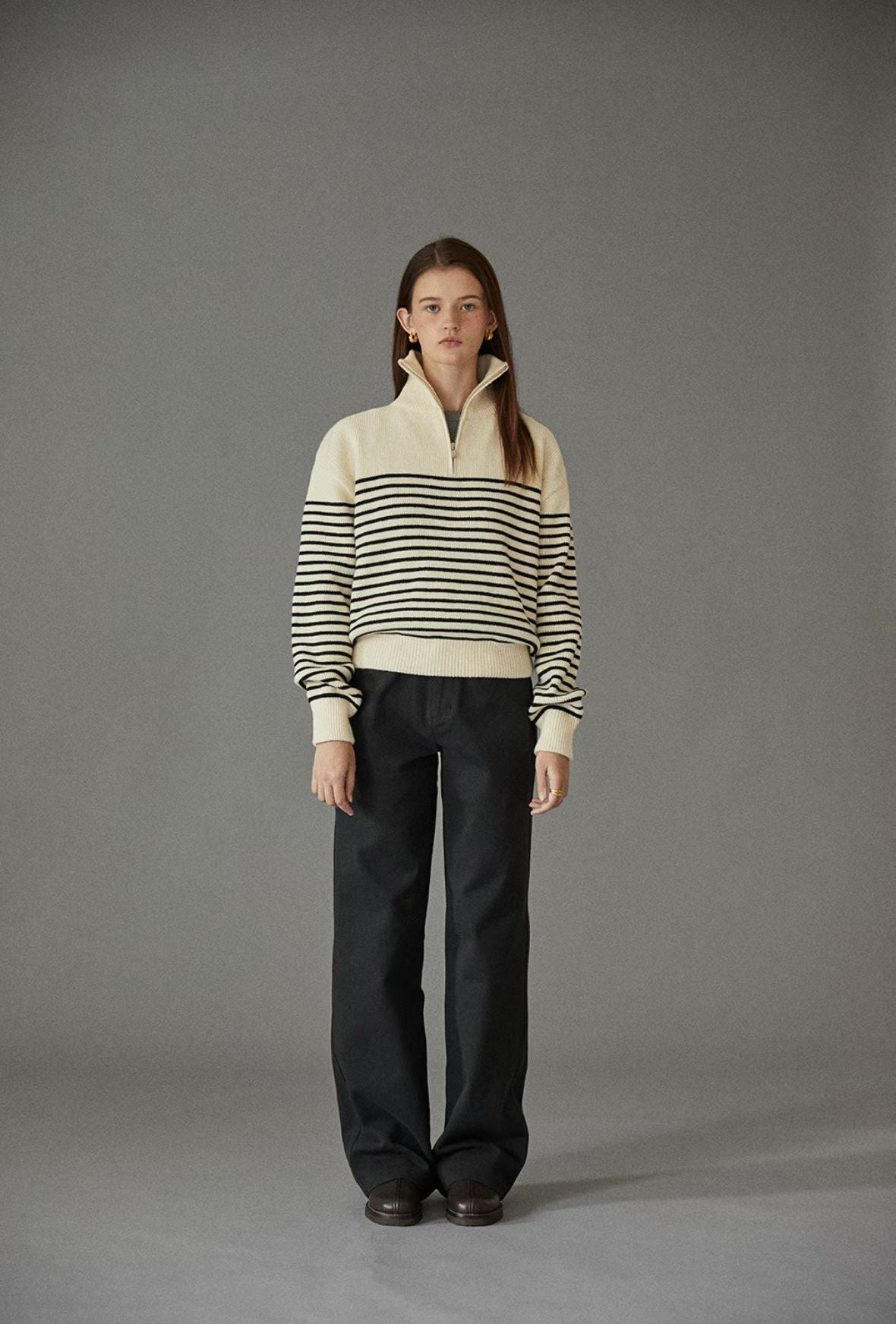 ♡經典法式半高領條紋針織衫♡ (C251009)