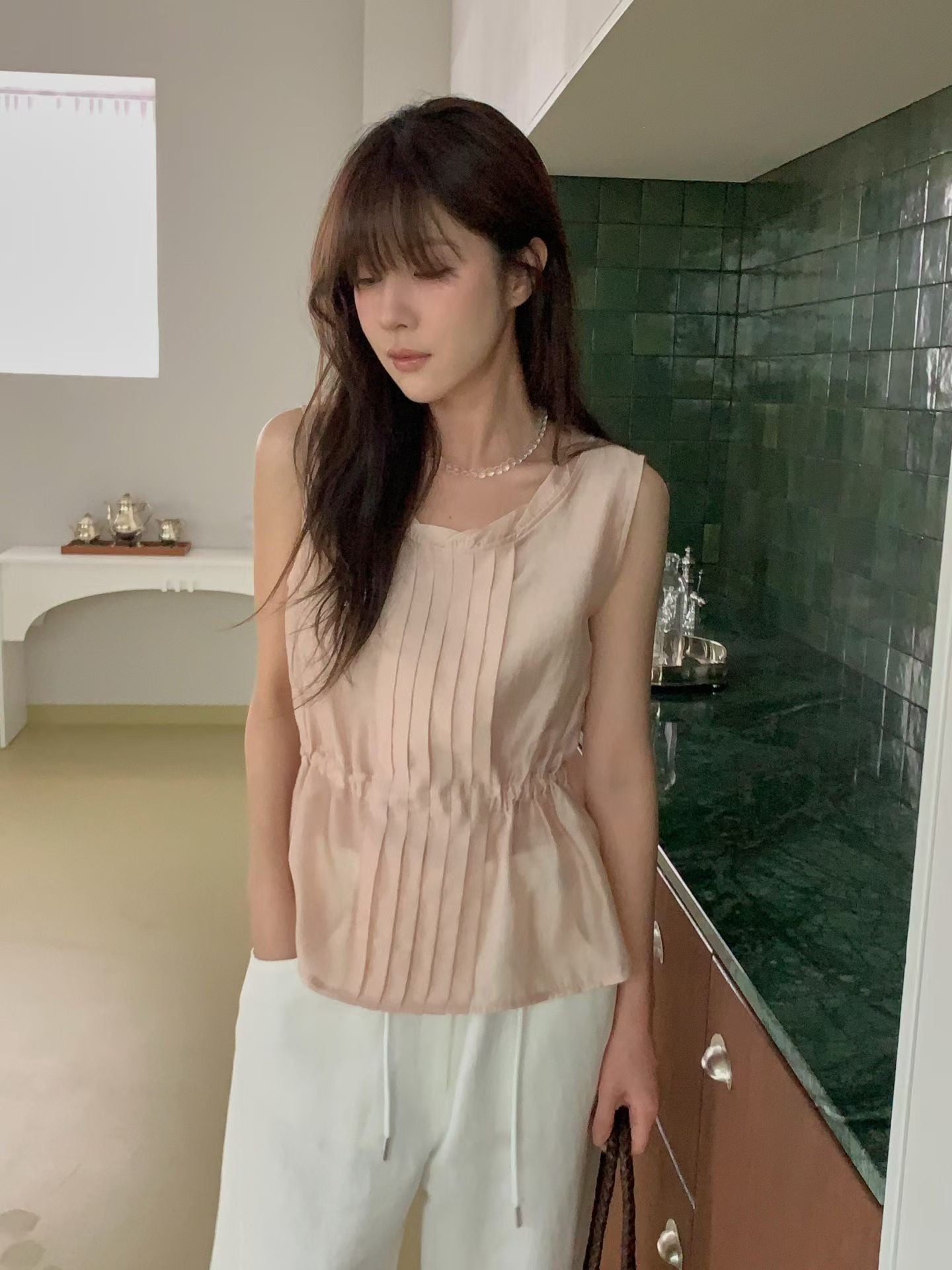 ♡氣質立體壓褶收腰背心♡ (C260535)