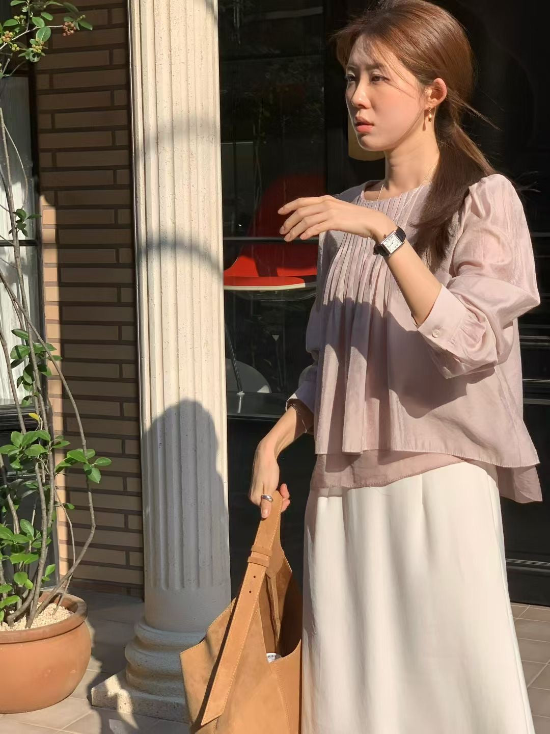 ♡柔美細褶層次上衣♡ (C250946)