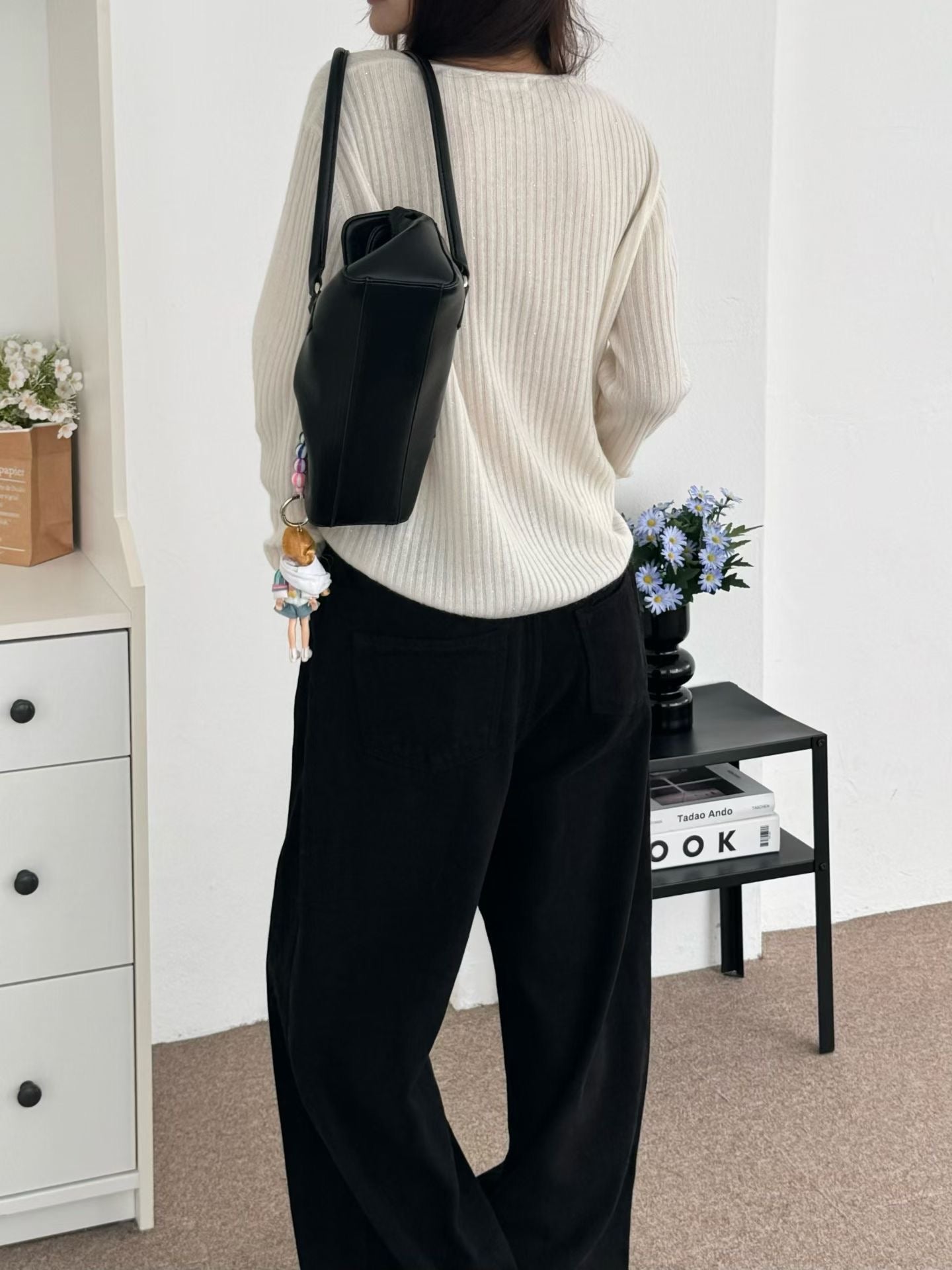 ♡低調細閃亮點V領毛衣♡ (C251222)