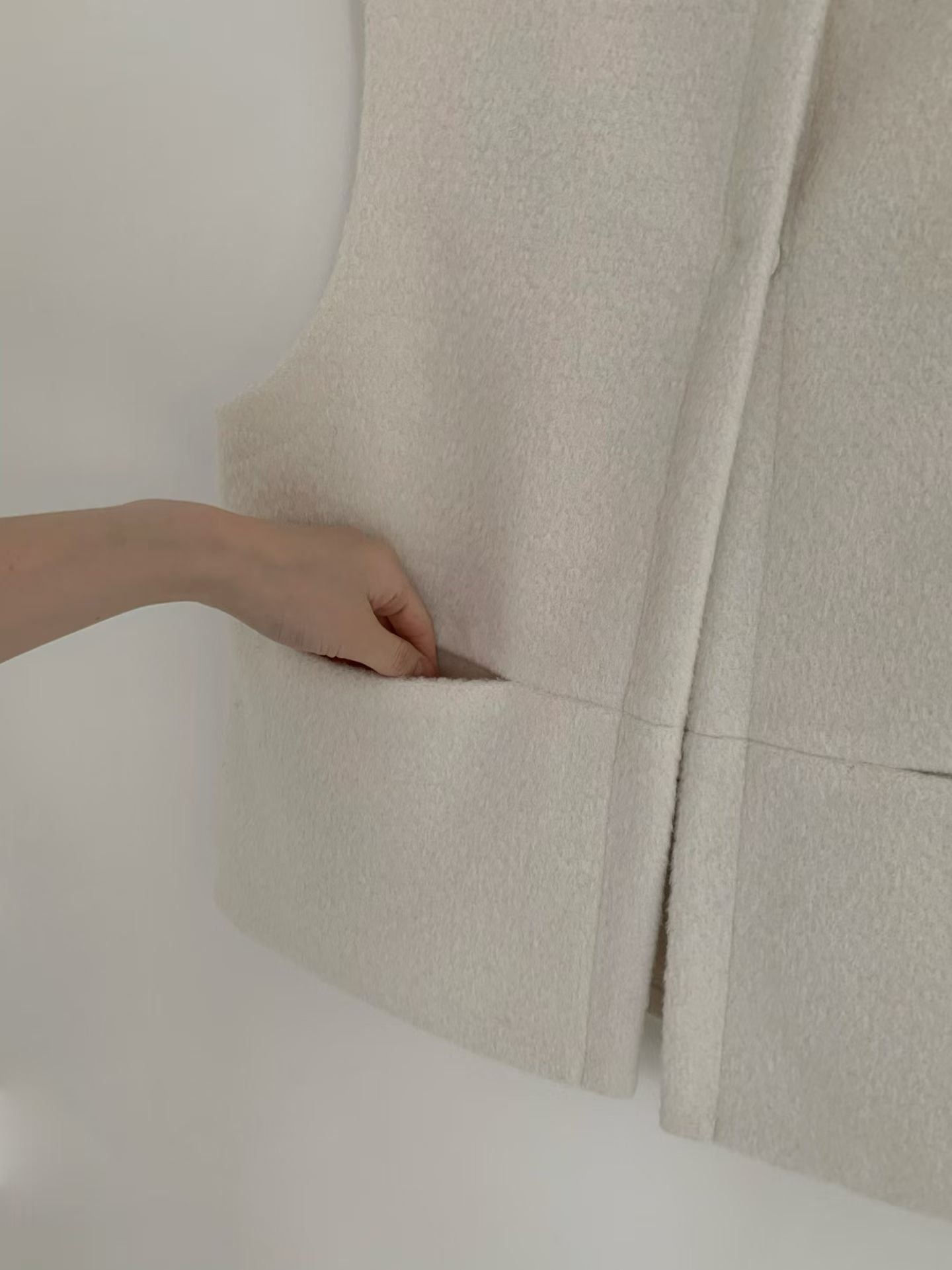 ♡保暖極簡風必備背心♡ (C251242)