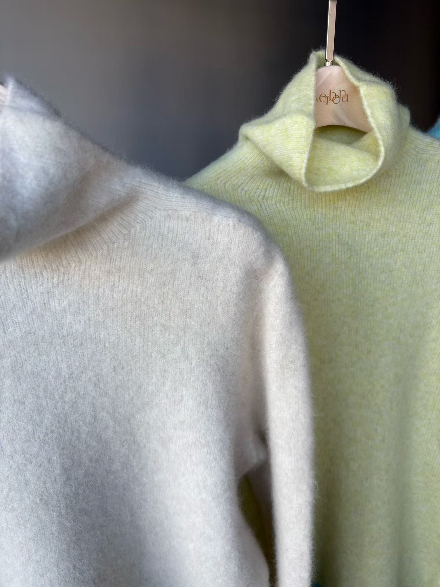 ♡ 空氣絨暖感立領毛衣♡ (C251278)