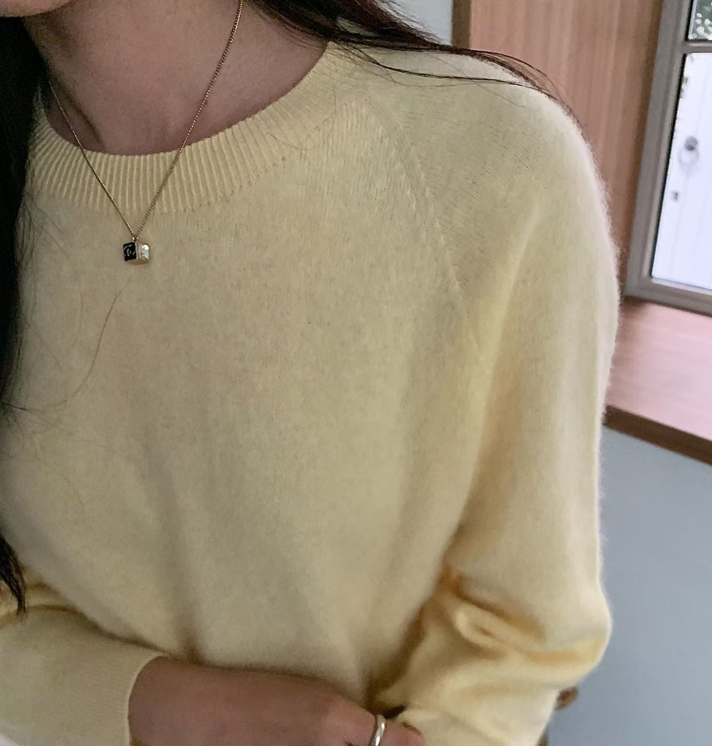 ♡多色亮眼圓領毛衣♡ (C251214)