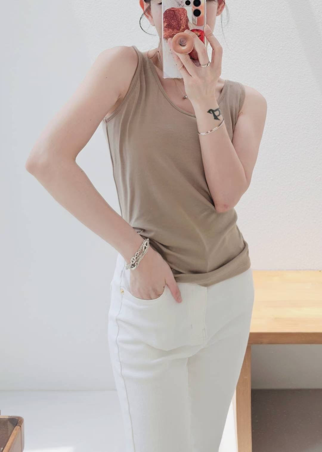 ♡Oni家♡基礎極簡天絲V領背心 (C250826)