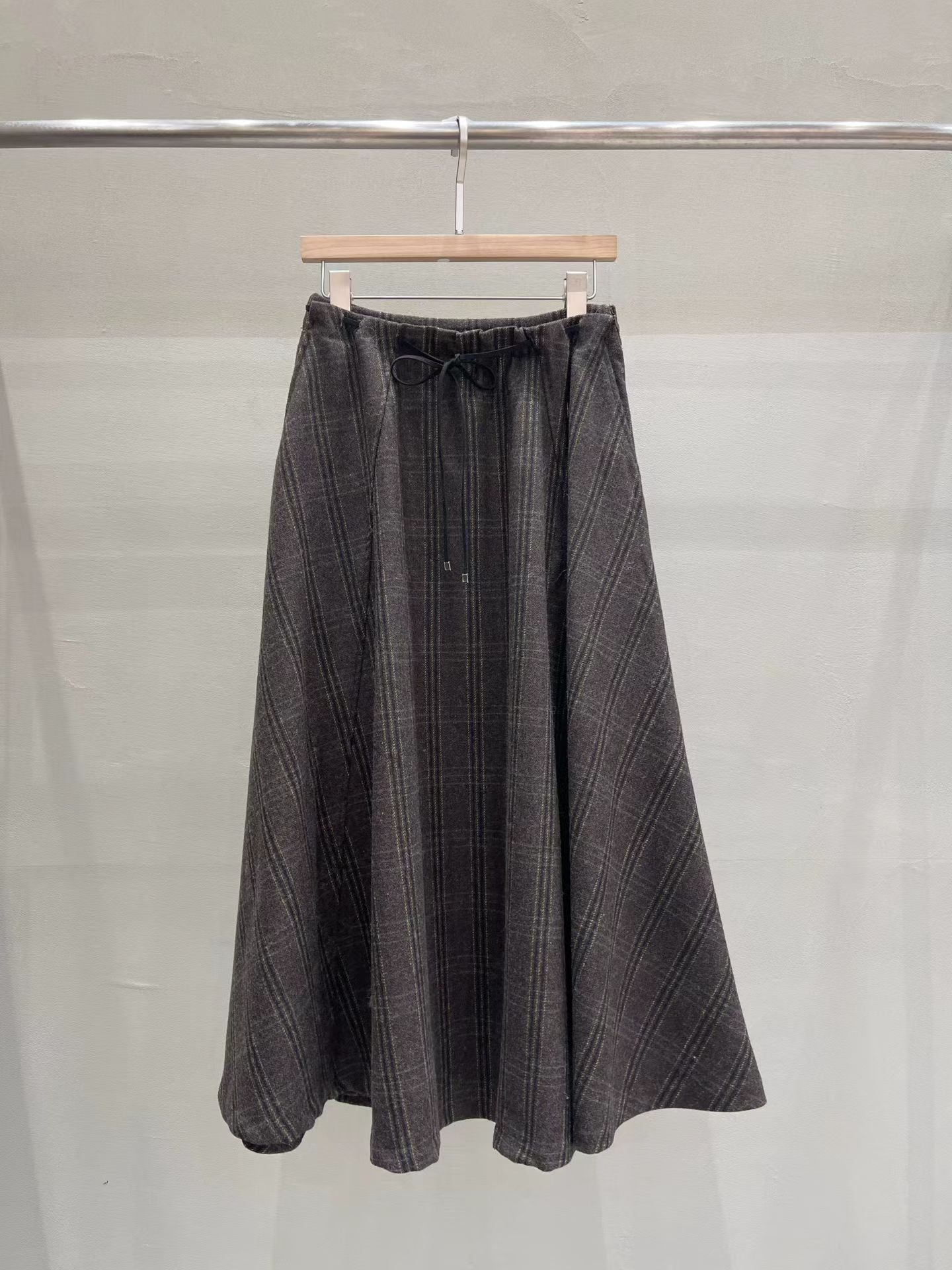 ♡氣質Oni家♡英倫格紋抽繩羊毛裙 (C251137)