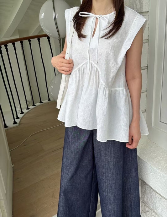 ♡優雅小飛袖壓紋上衣♡ (C250811)