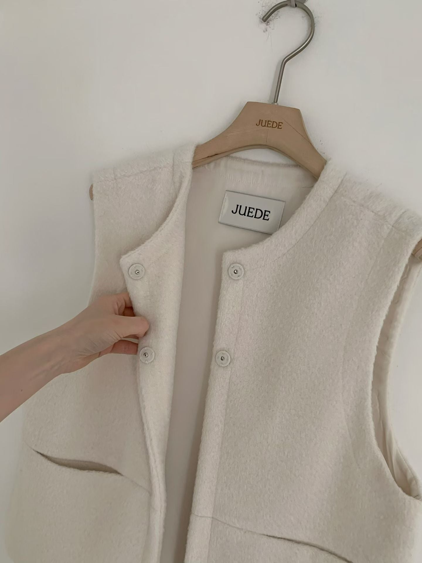 ♡保暖極簡風必備背心♡ (C251242)