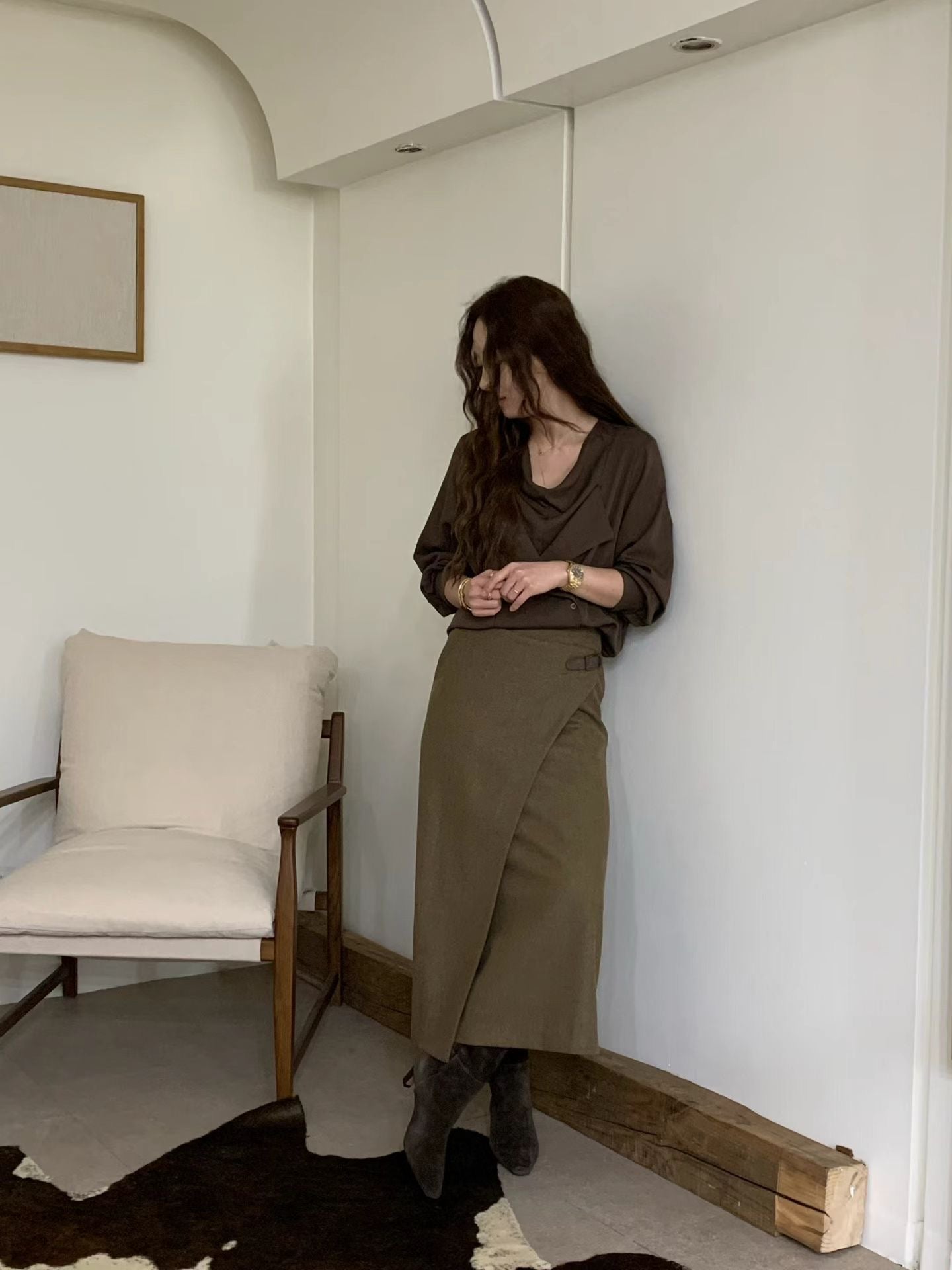 ♡氣質Oni家♡質感腰扣弧線人字紋長裙 (C251231)