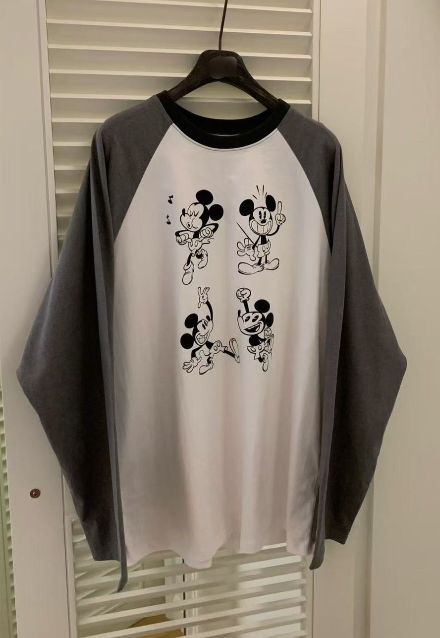 ♡復古感Disney撞色插肩寬鬆上衣♡ (C260459)