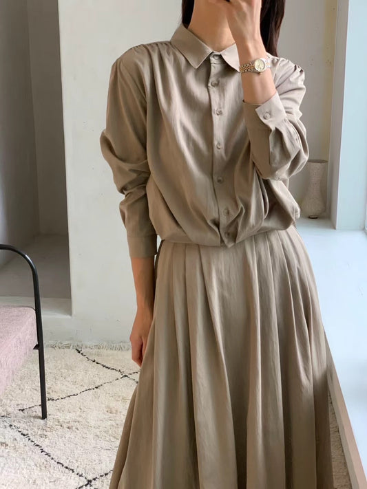 ♡高級霧光感抽褶短版襯衫♡ (C250824)