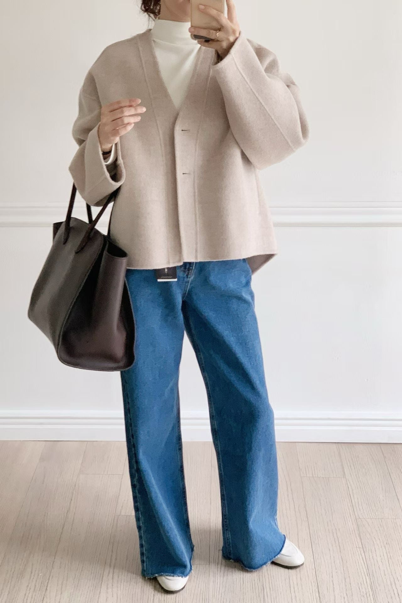 ♡百搭挺版V領手工毛呢外套♡ (C251270)