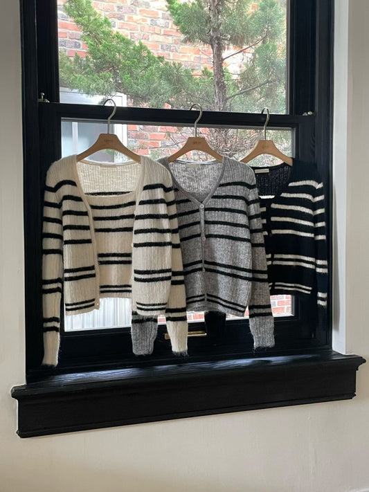 ♡實搭條紋細肩帶開衫兩件組♡ (C251126)