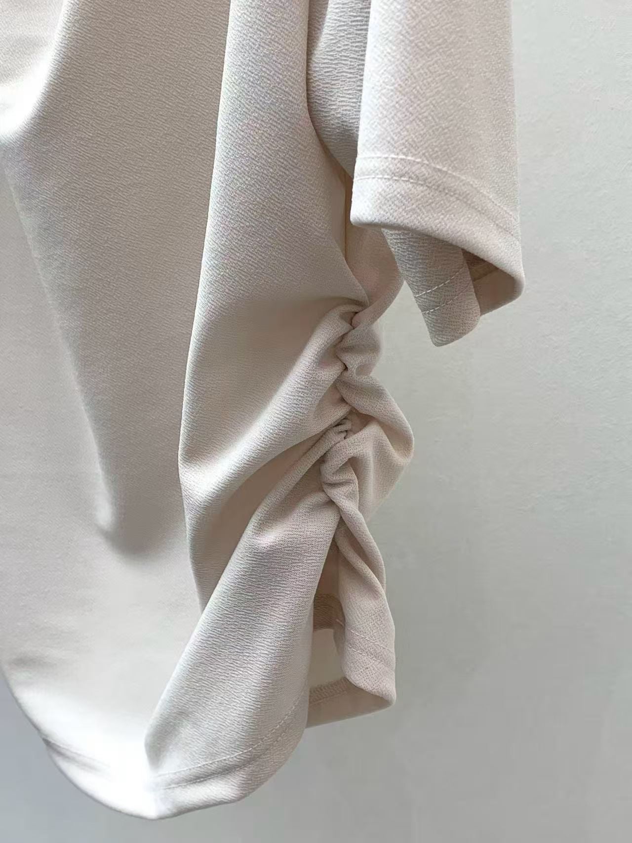 ♡百搭抗皺墜領上衣♡ (C251038)