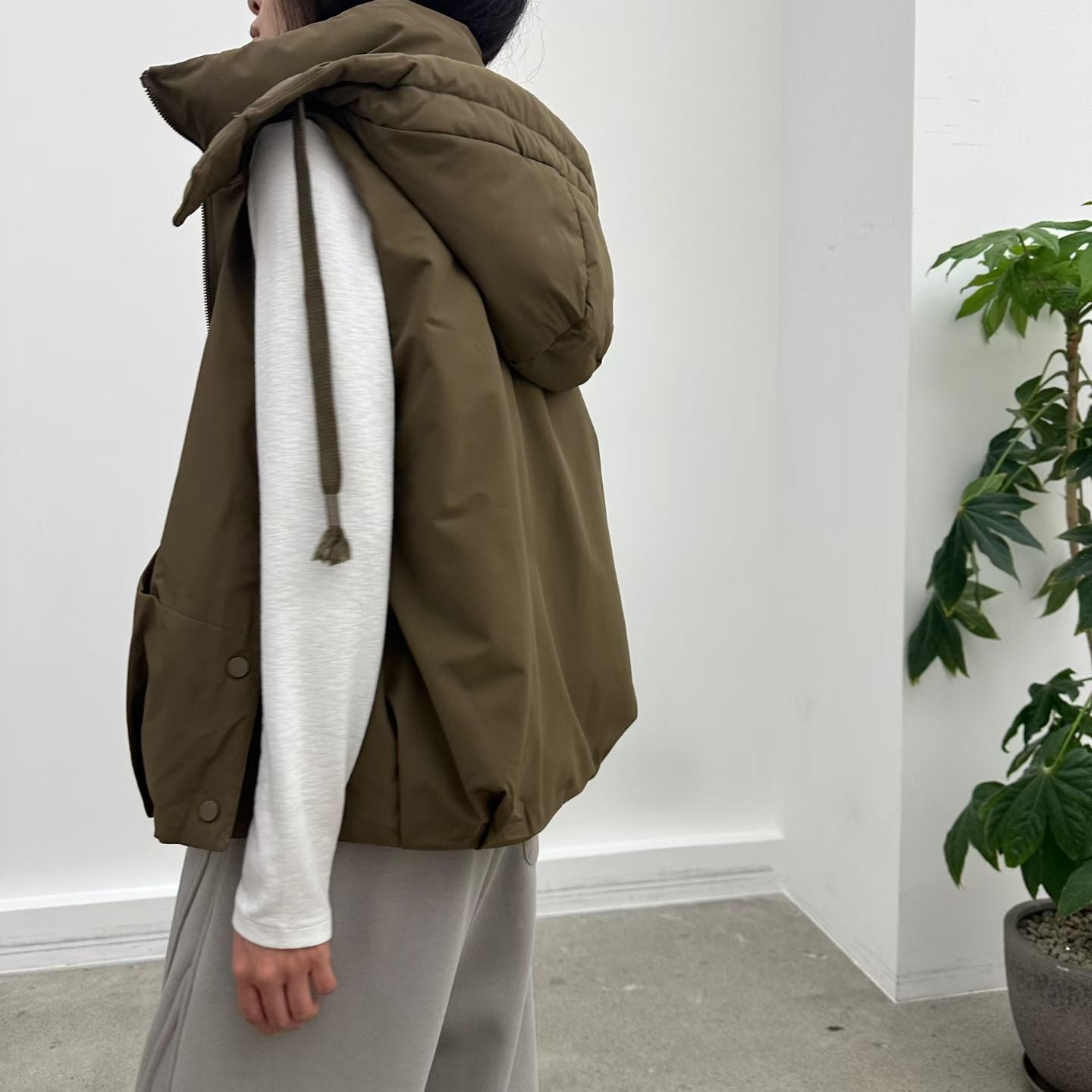 ♡連帽側釦羽絨背心♡ (C251169)