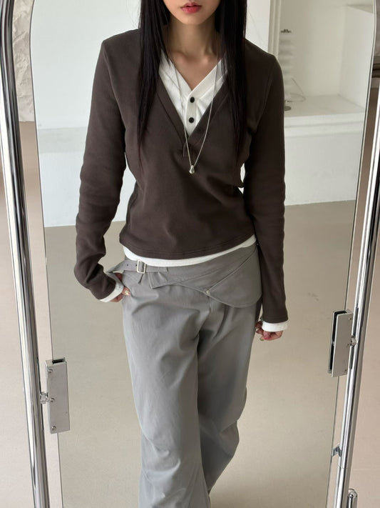 ♡雙層領線假兩件V領上衣♡ (C251255)