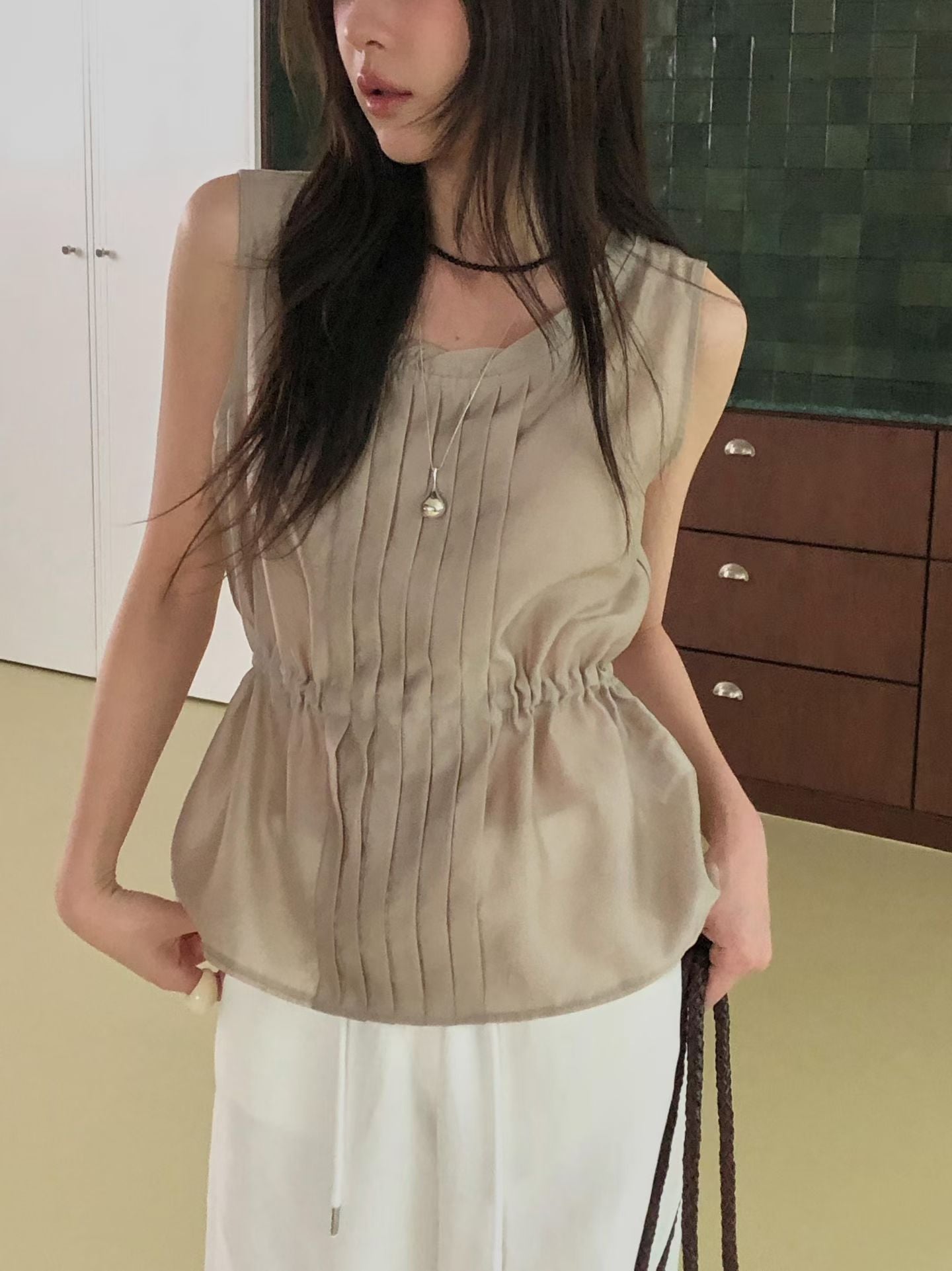 ♡氣質立體壓褶收腰背心♡ (C260535)