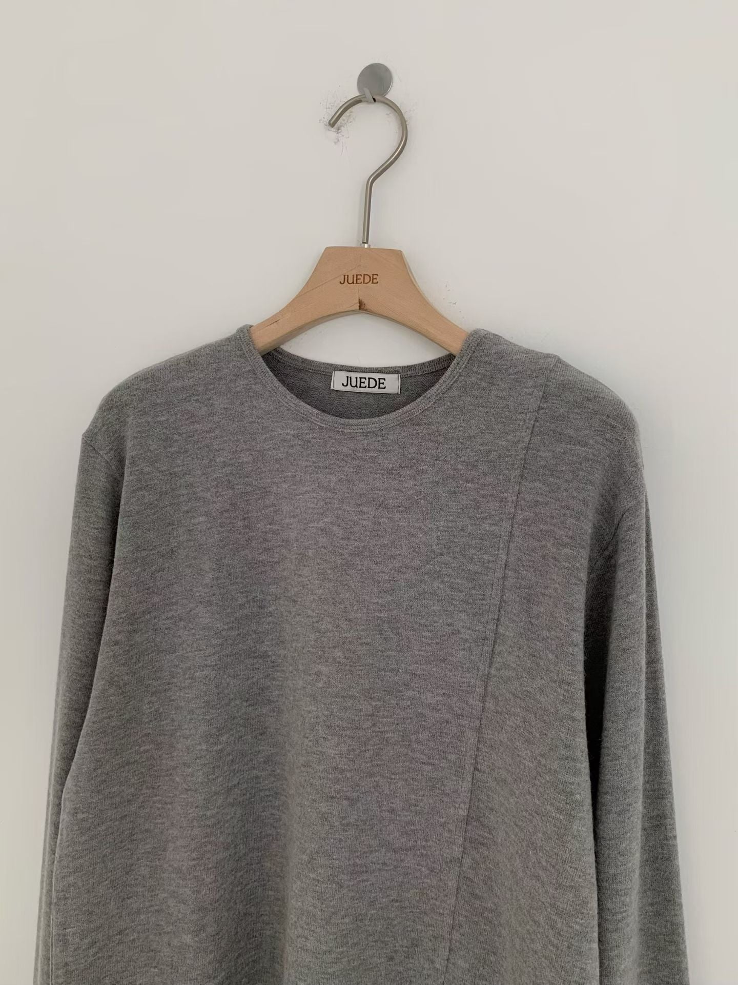 ♡極簡斜裁舒適長T♡ (C251243)