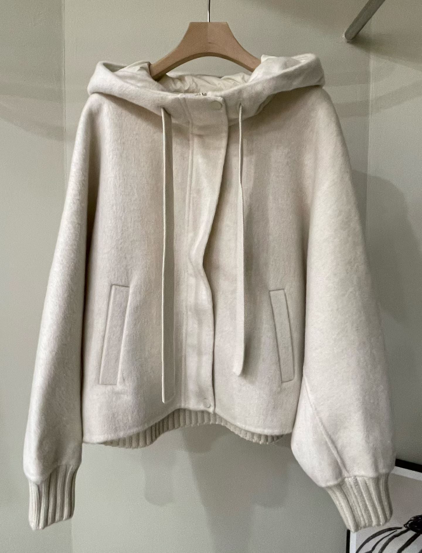 ♡質感實穿連帽外套♡ (C251106)