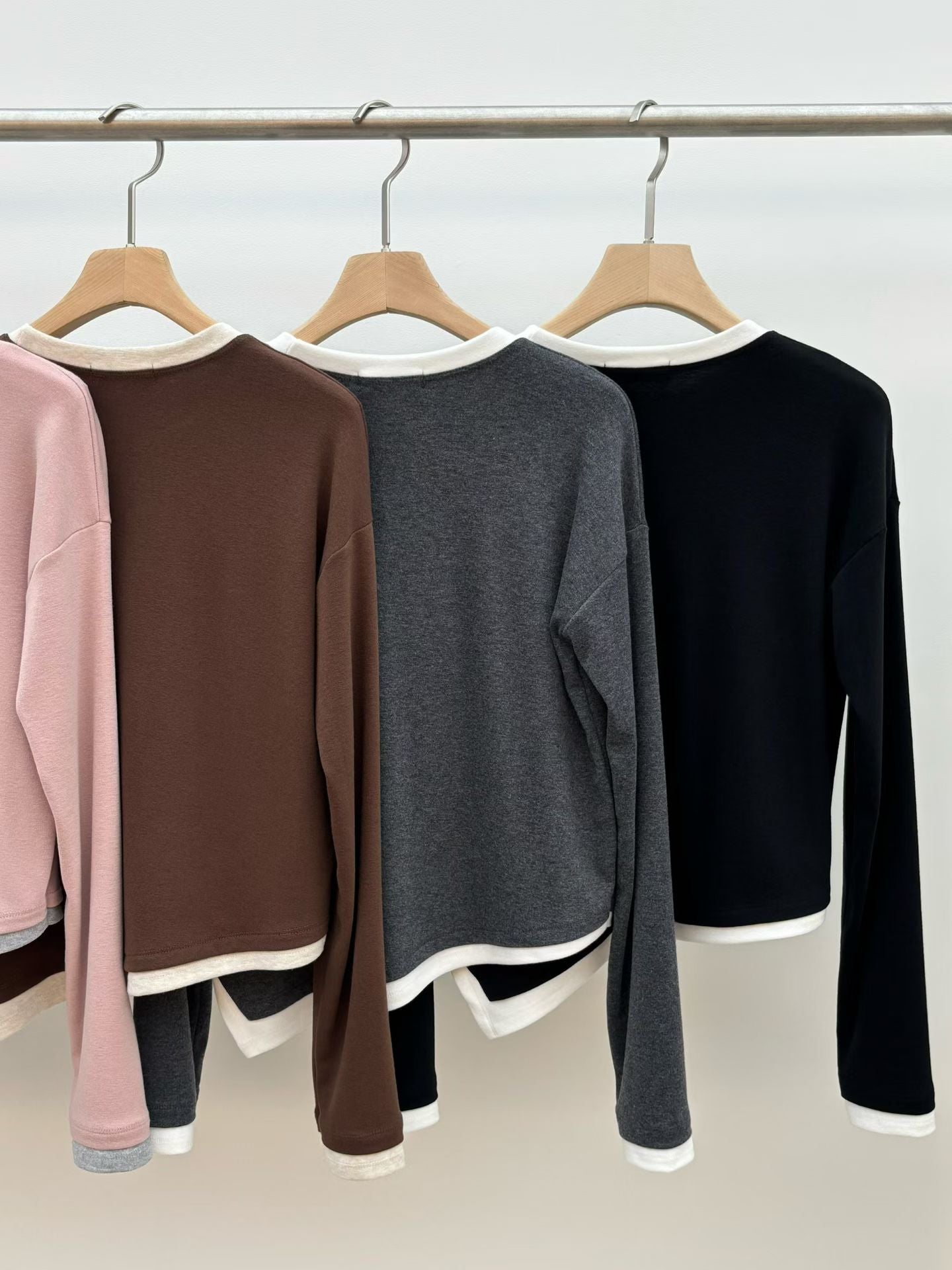 ♡假兩件撞色圓領百搭上衣♡ (C251219)