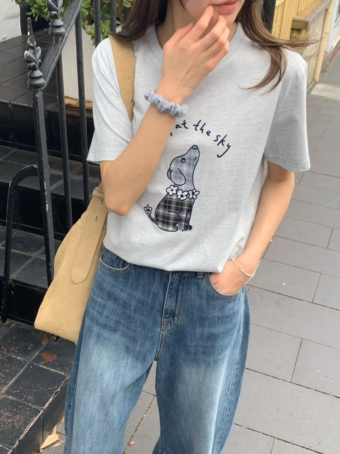 ♡療癒系咖啡杯/小狗插畫純棉寬鬆T♡ (C260435)