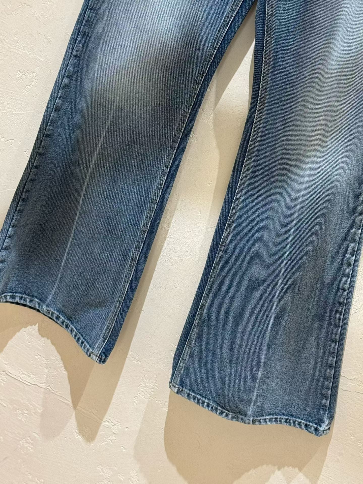 ♡超美刷色九頭身喇叭牛仔褲♡ (C251027)