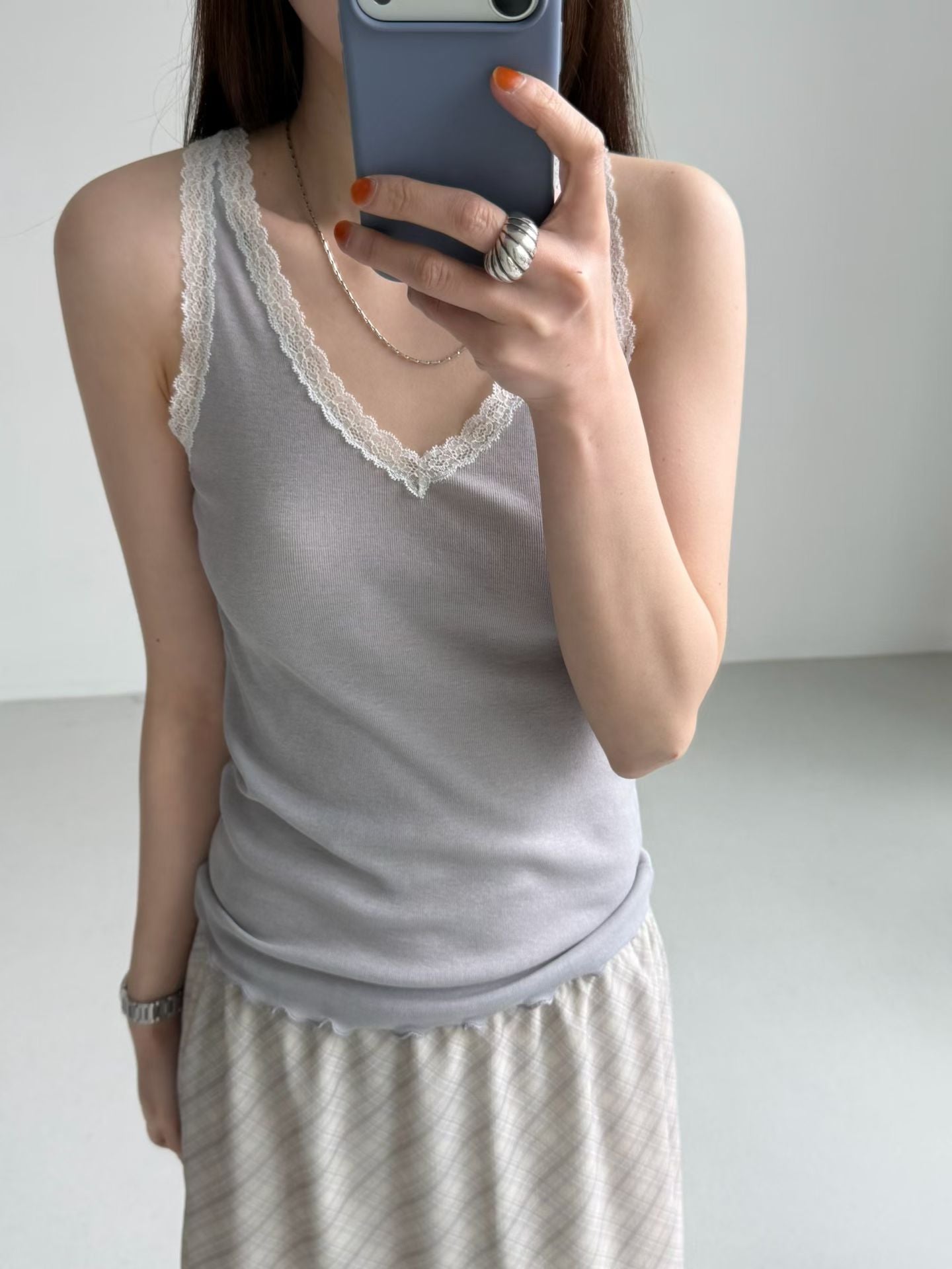 ♡百搭V領蕾絲內搭背心♡ (C260560)